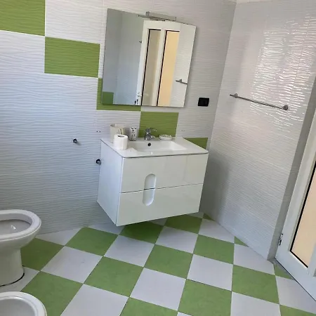Apartament White