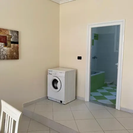 White Влёра